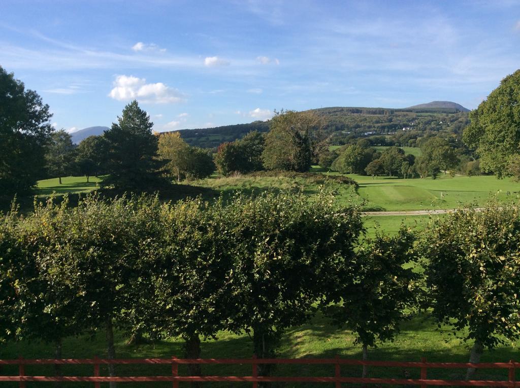 ケンメア Golf Course View Bed & Breakfast エクステリア 写真